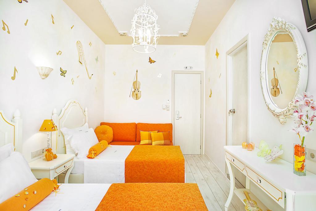 Archontiko Kymis Boutique Hotel Room photo